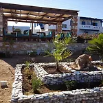 Ammoudia Apartamento *