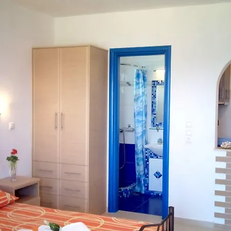 Ammoudia Apartamento *